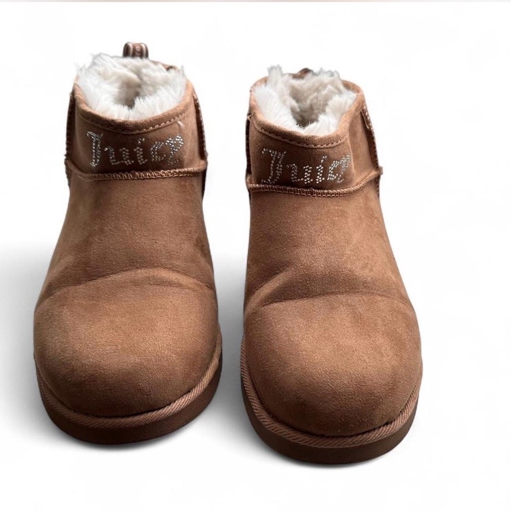 Juicy Couture Cold Weather Fuzzy Comfy Short Ankle Booties size 8 - Picture 2 of 8